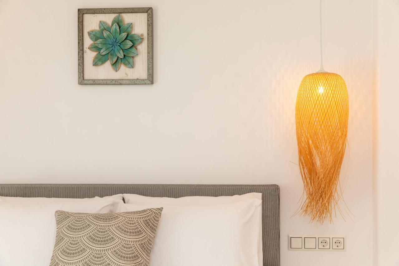 Naxos Downtown Apartments & Suites Naxos City Екстер'єр фото