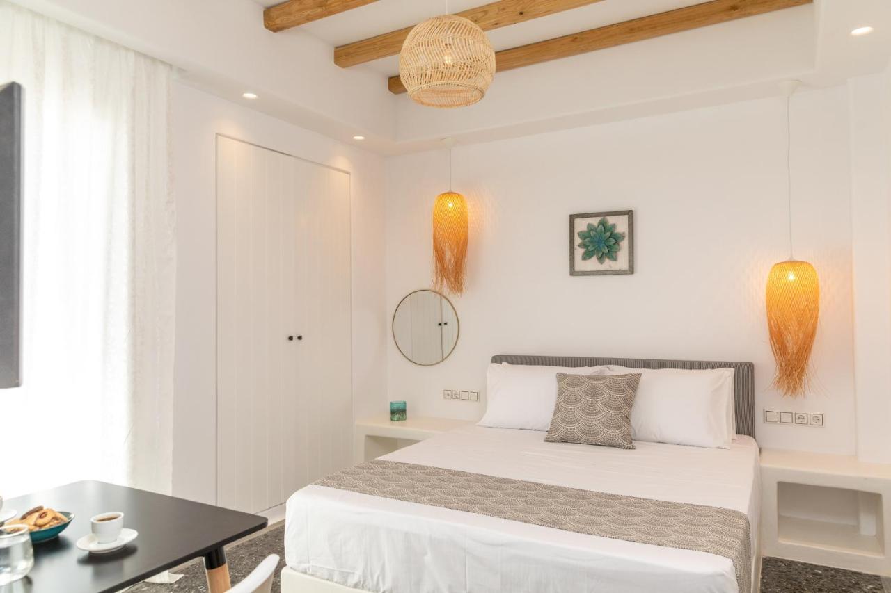 Naxos Downtown Apartments & Suites Naxos City Екстер'єр фото