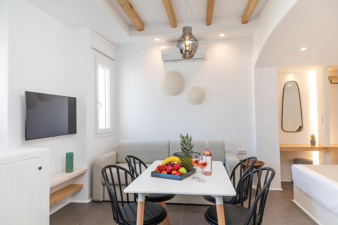 Naxos Downtown Apartments & Suites Naxos City Екстер'єр фото