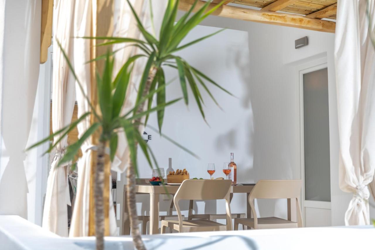Naxos Downtown Apartments & Suites Naxos City Екстер'єр фото