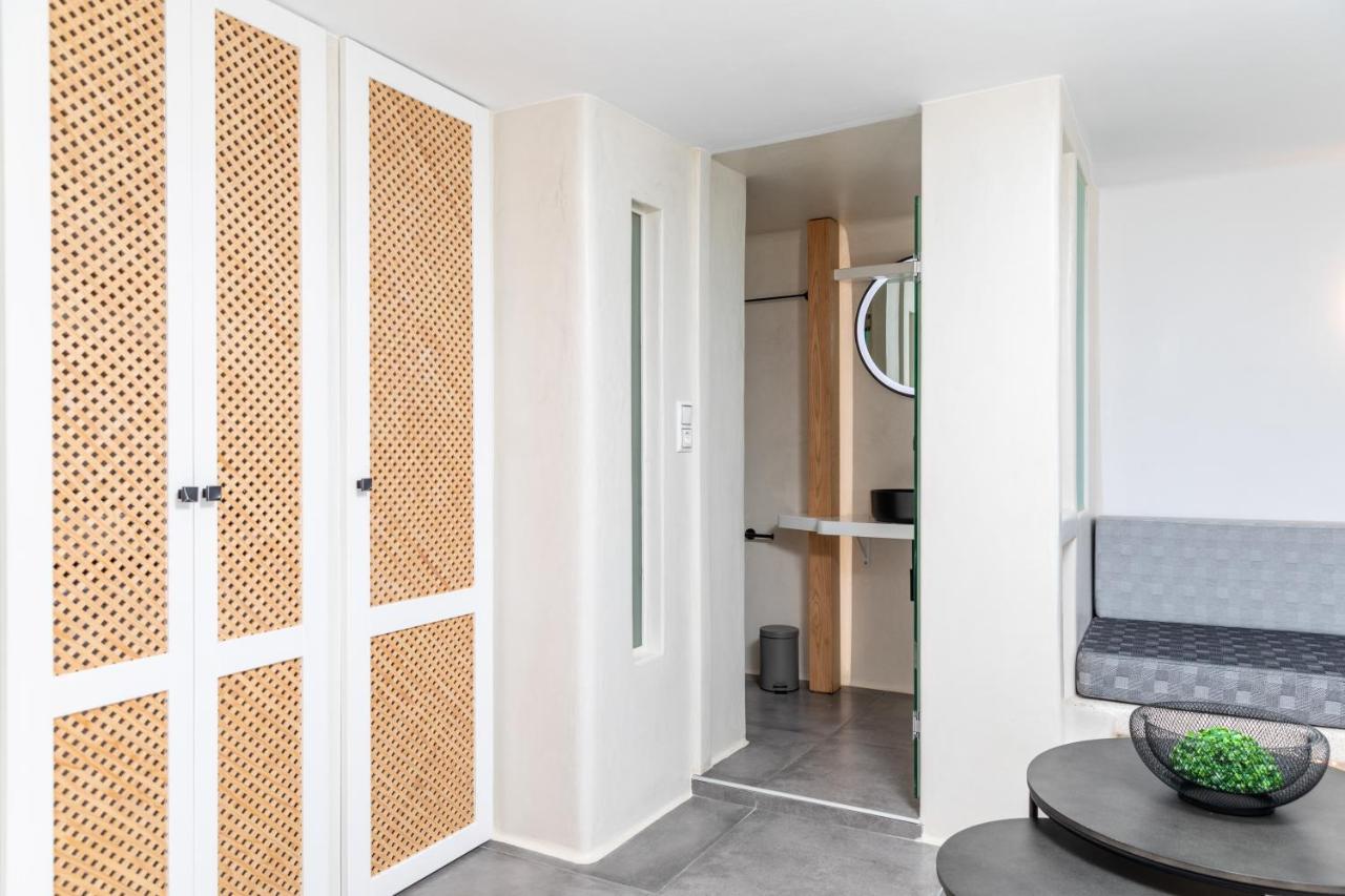 Naxos Downtown Apartments & Suites Naxos City Екстер'єр фото