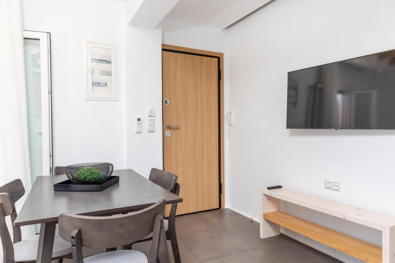 Naxos Downtown Apartments & Suites Naxos City Екстер'єр фото