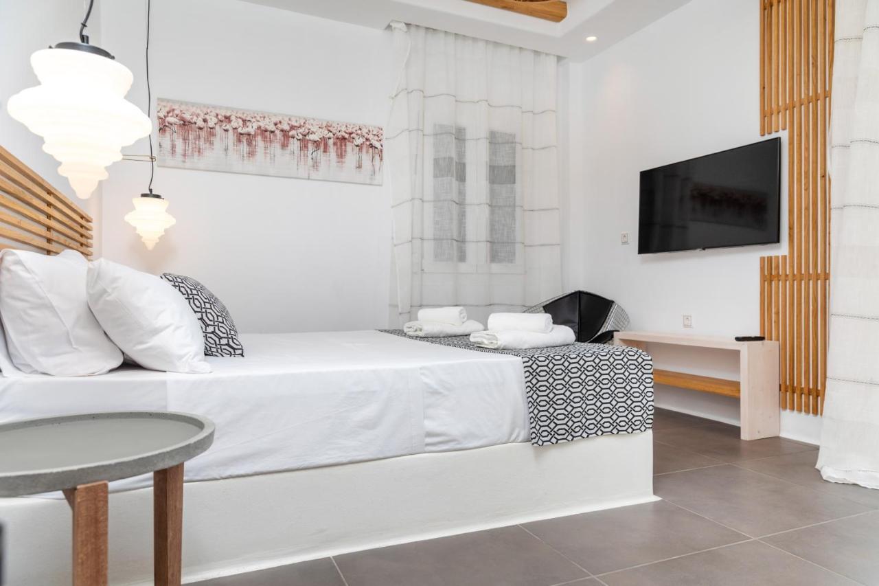 Naxos Downtown Apartments & Suites Naxos City Екстер'єр фото